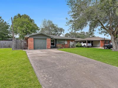 2826 5th Ave N