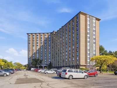 1 Renaissance Pl Unit 618