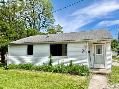 Property at 311 S Lane St, Palmyra, MO