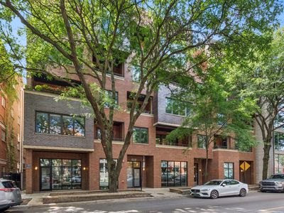 1937 W Diversey Pkwy #3D