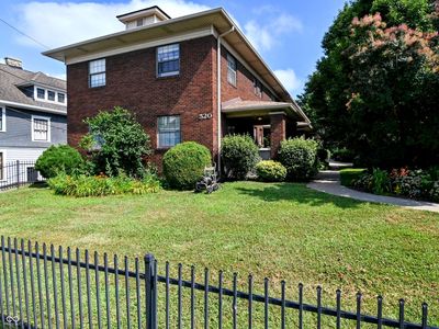 520 Sutherland Ave APT C