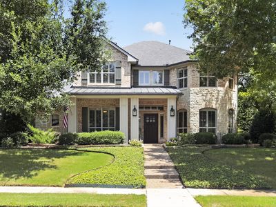 323 Bramble Woods