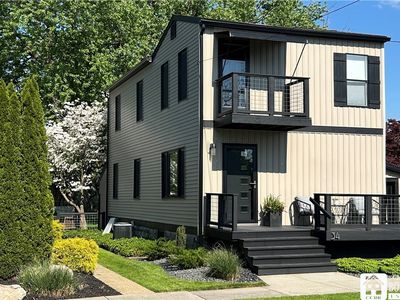 34 N Zebra St