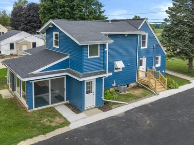 2089 Decorah ROAD