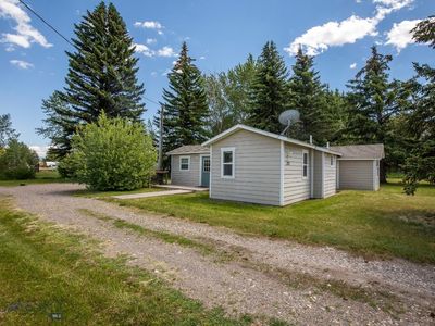 370 Lower Rainbow Rd