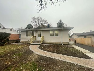 371 N Fairfield Ave