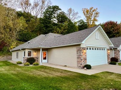 3482 Briarwood Ct