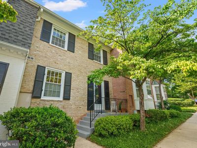 3581 Hamlet Pl