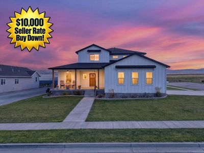 6120 Rolling Hills Loop