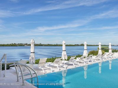 2773 S Ocean Blvd #5050