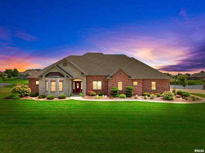 4 Briarwood Ln