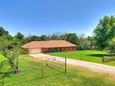 Property at 8704 Blackberry Rdg, Edmond, OK