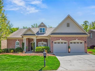 300 Saint James Dr