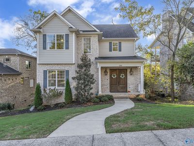 193 W Lake Cir