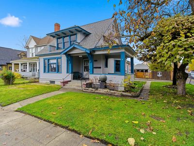 1027 W Maxwell Ave