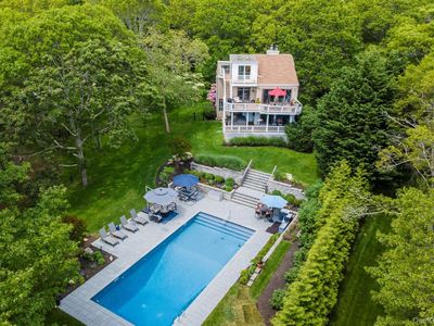 370 Old Canoe Place Road