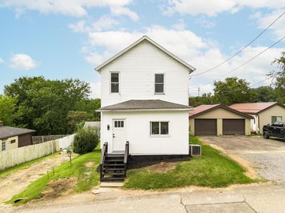 863 Walnut St