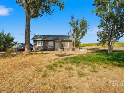3929-3927 Homestead Rd