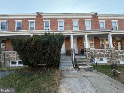 319 N Monastery Ave