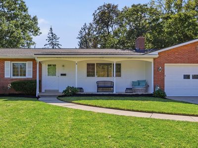 1015 Woodmere Rd