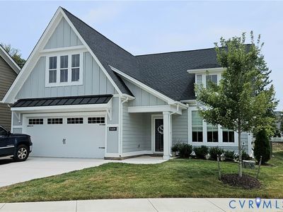 8409 Chimney Rock Dr