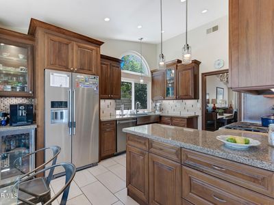 674 Azure Hills Dr
