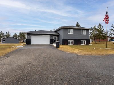 2416 Pearl Dr