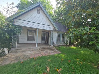 2610 Brandon St