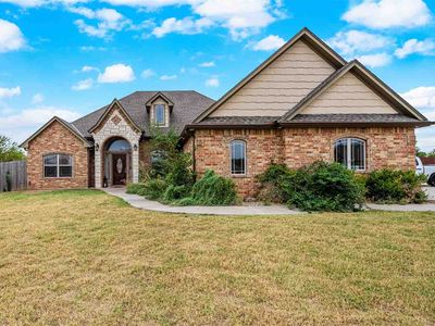 1204 Baybrook Dr