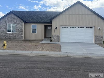 4280 E Arizona Dr