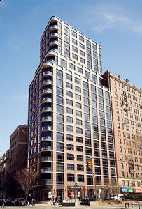 272 W 107th St APT 22B