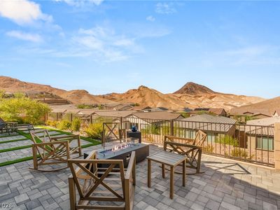 14 Autumn Palm Ave
