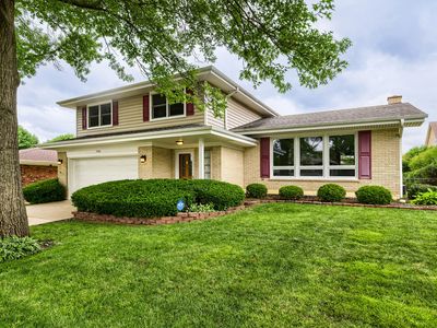 706 Huntington Ln