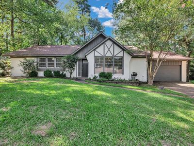 2115 E Austin St