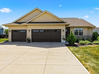 203 Dogwood Ln