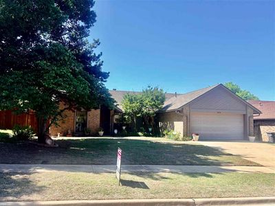 204 NE 48th St