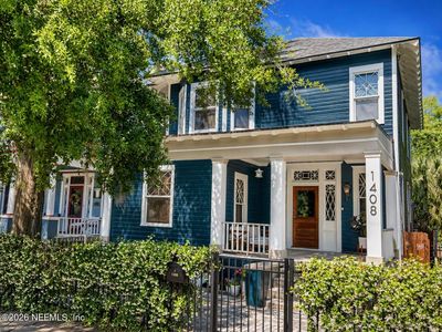 1408 WALNUT Street