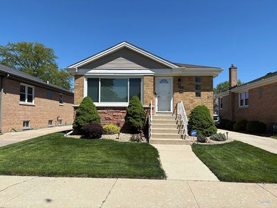 4937 N Oak Park Ave