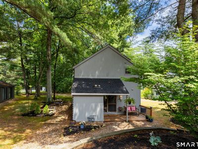 Property at 15 Gray Pine Common #15, Avon, CT