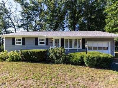 32 Birchwood Lane