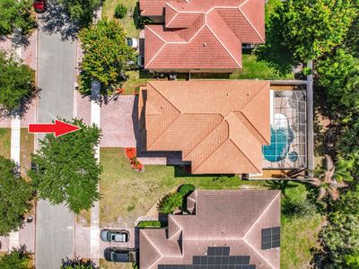 5747 Sunberry Circle