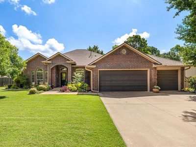 1103 Woodbrook Dr