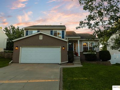 Property at 15821 Cottonwood Ave, Omaha, NE