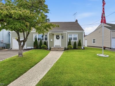 1204 Wheatsheaf Rd