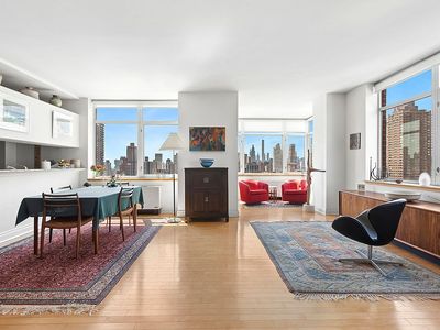 1760 2nd Ave APT 32C