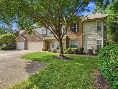 1002 Grand Oak Ln