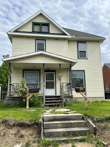 134 W Atwood St