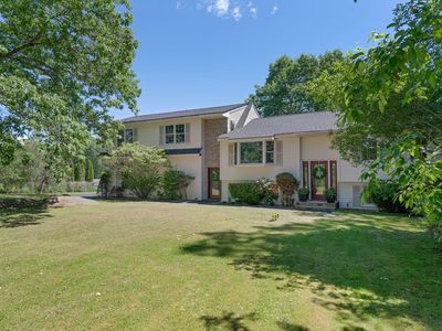 836 Old Post Road