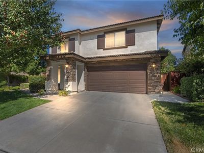 40599 La Salle Pl