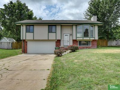 13304 Courtney Dr